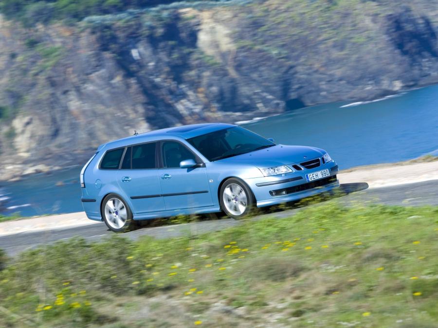  Saab 9-3 SportCombi Anniversary Edition 2007 года  (фото 7 из 15)